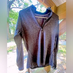 Women’s Nike dry fit running shirt, long sleeve gray